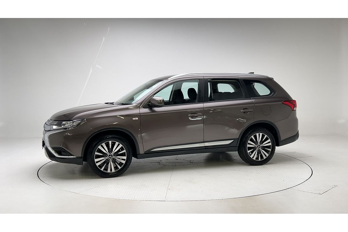 2018 Mitsubishi Outlander ES ZL