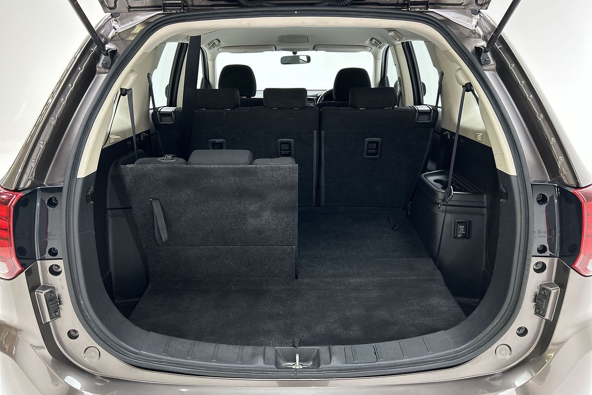 2018 Mitsubishi Outlander ES ZL