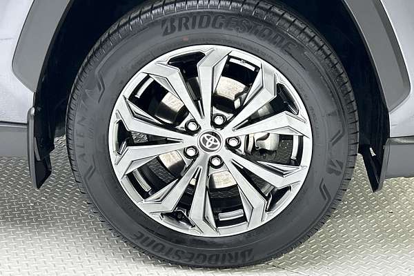 2024 Toyota RAV4 GXL AXAH54R
