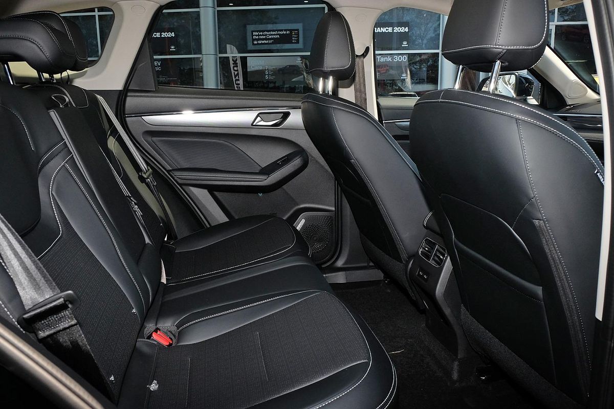 2025 GWM Haval Jolion Ultra Hybrid A02