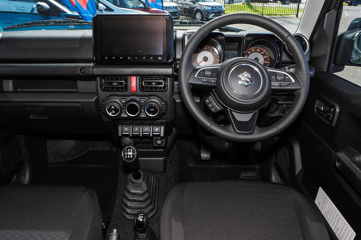 2025 Suzuki Jimny