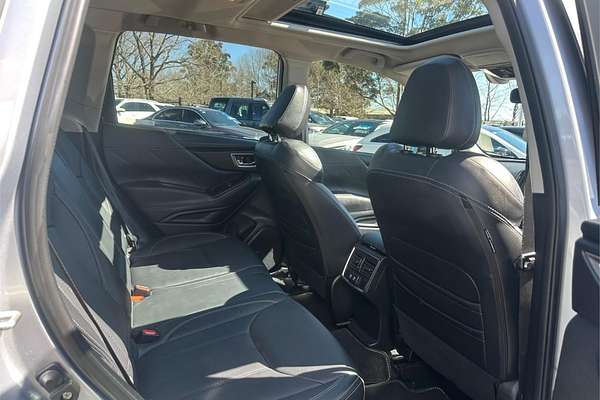 2019 Subaru Forester 2.5i-S S5