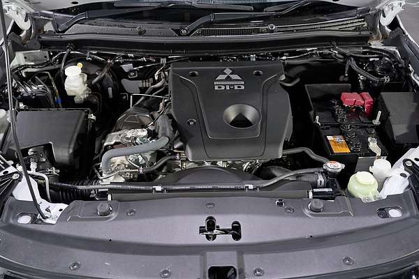2023 Mitsubishi Triton Xtreme MR 4X4