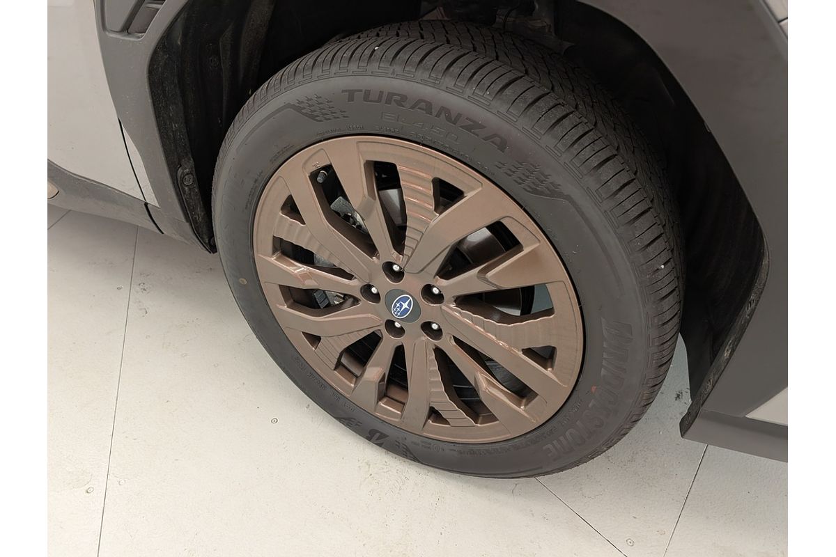 2025 Subaru Forester Hybrid Sport S6