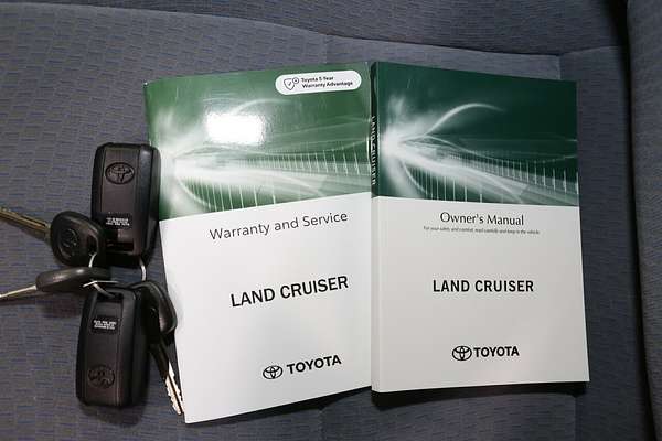 2025 Toyota Landcruiser GXL VDJL79R 4X4