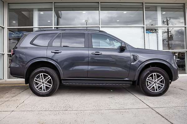 2025 Ford Everest Trend 2.0L