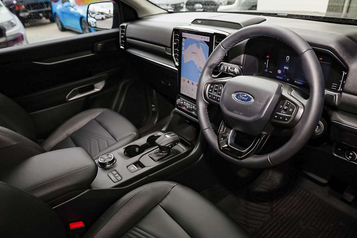 2025 Ford Everest Trend 2.0L