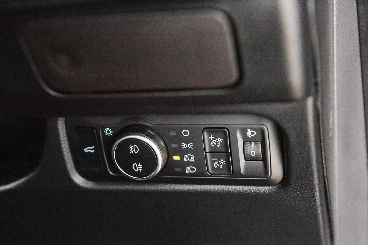 2025 Ford Everest Trend 2.0L