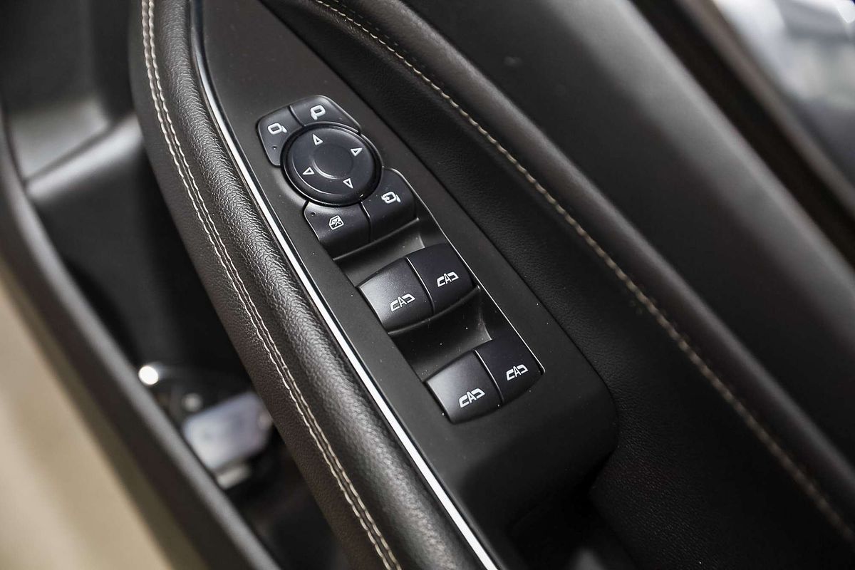 2020 Holden Calais V ZB
