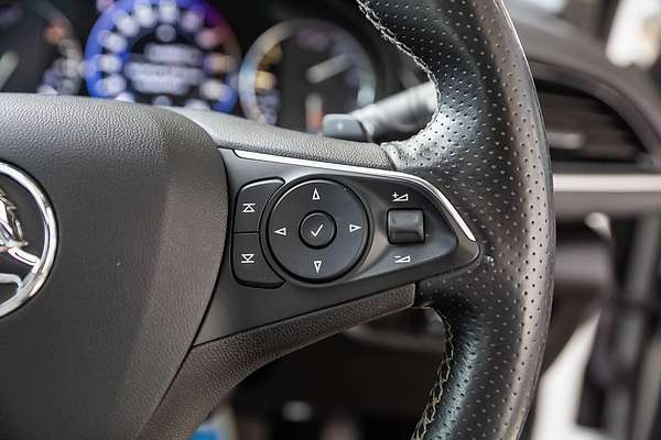 2020 Holden Calais V ZB