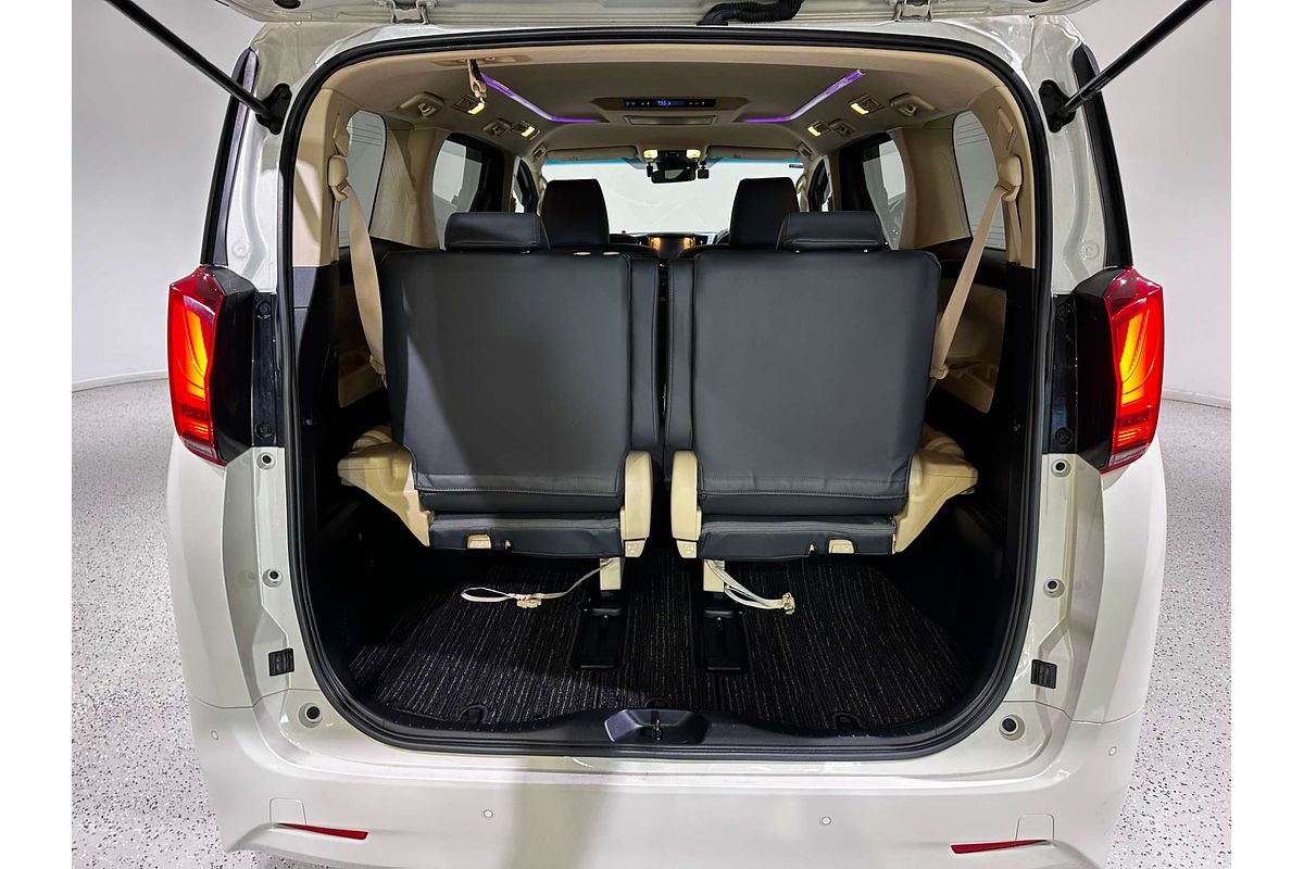 2020 Toyota Alphard Hybrid X AYH30W