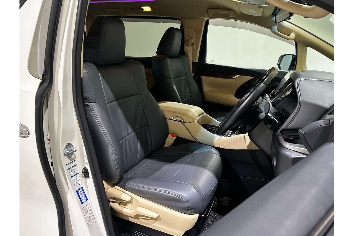 2020 Toyota Alphard Hybrid X AYH30W