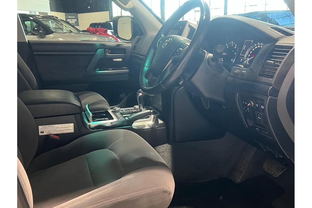 2021 Toyota Landcruiser GXL VDJ200R
