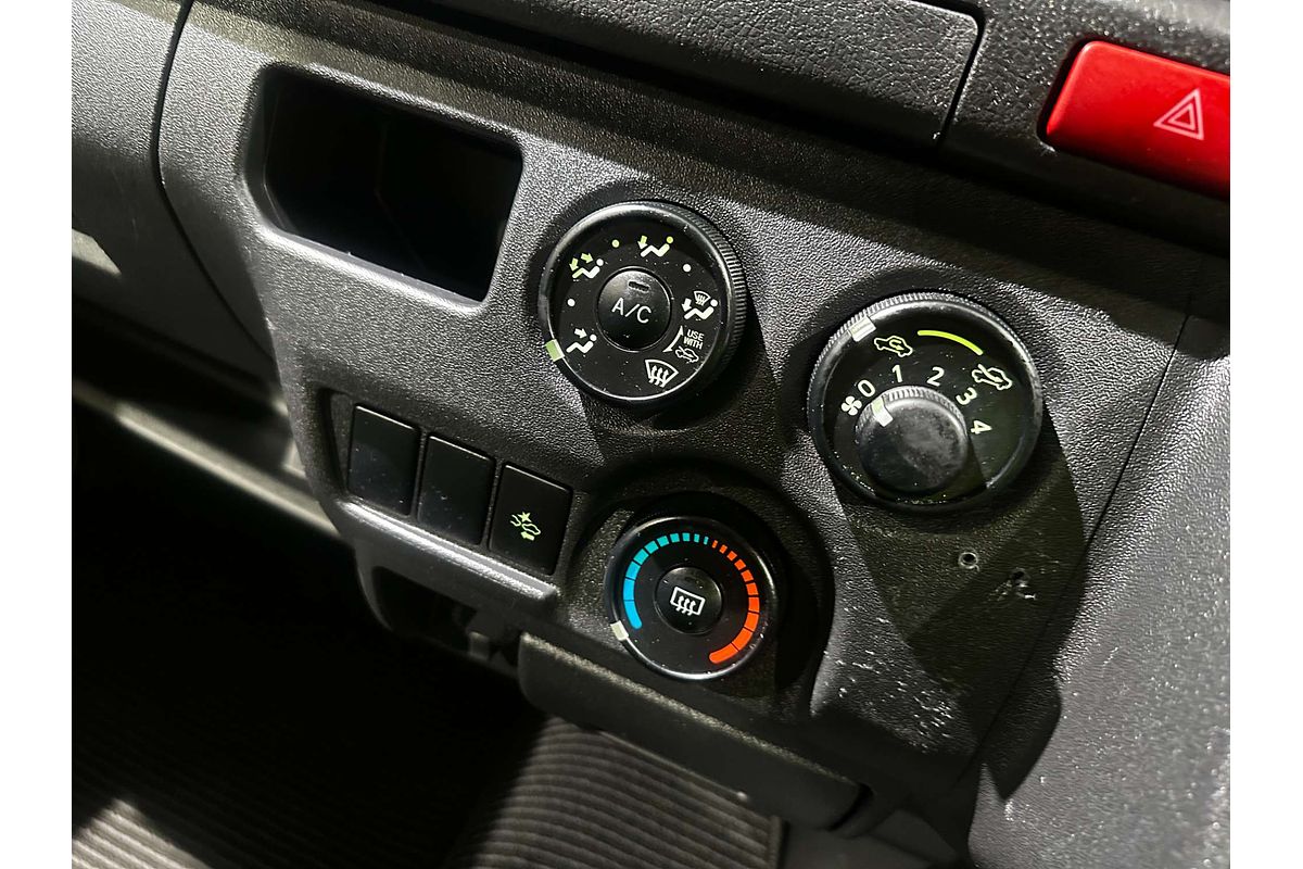 2020 Toyota Hiace GDH201K