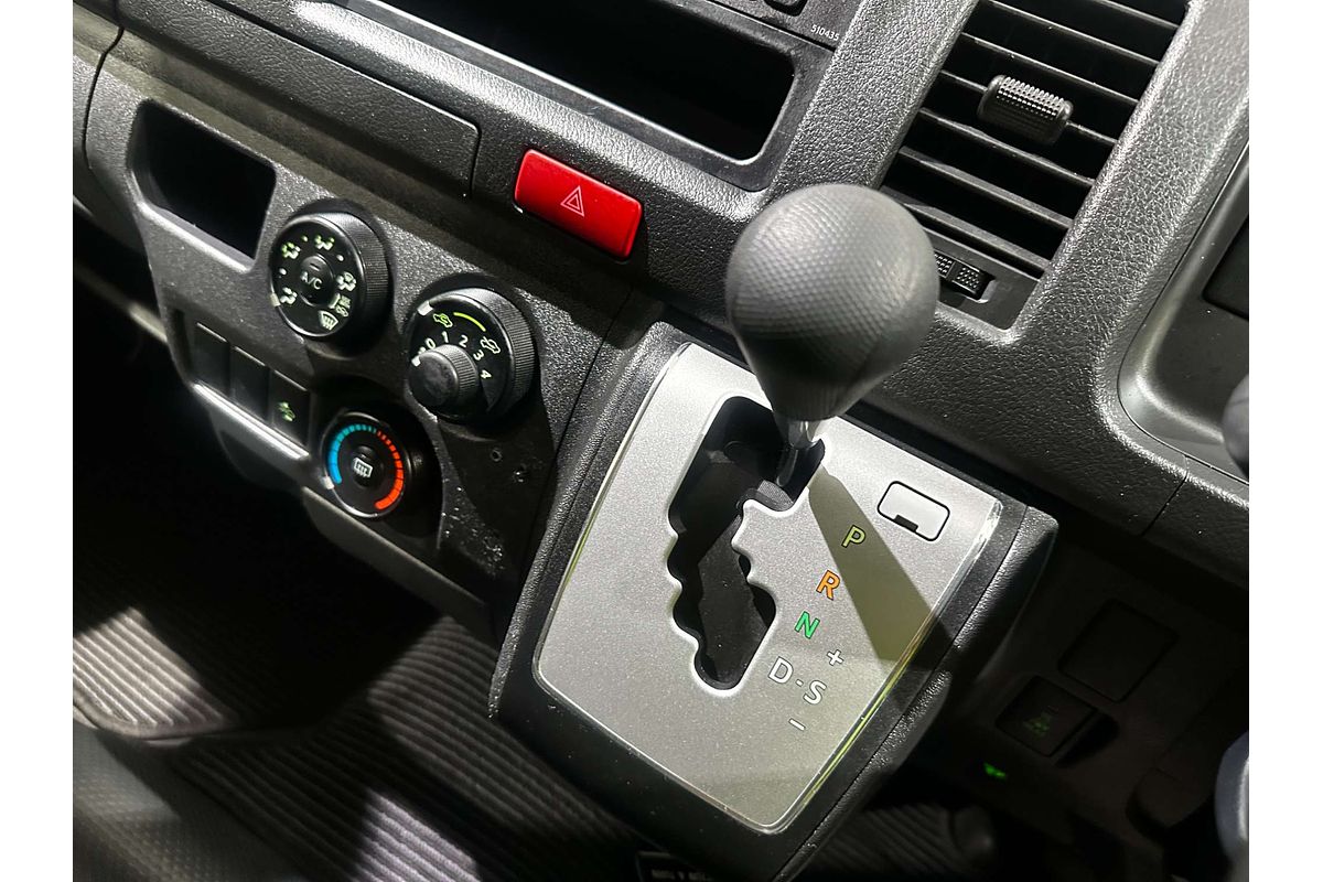 2020 Toyota Hiace GDH201K