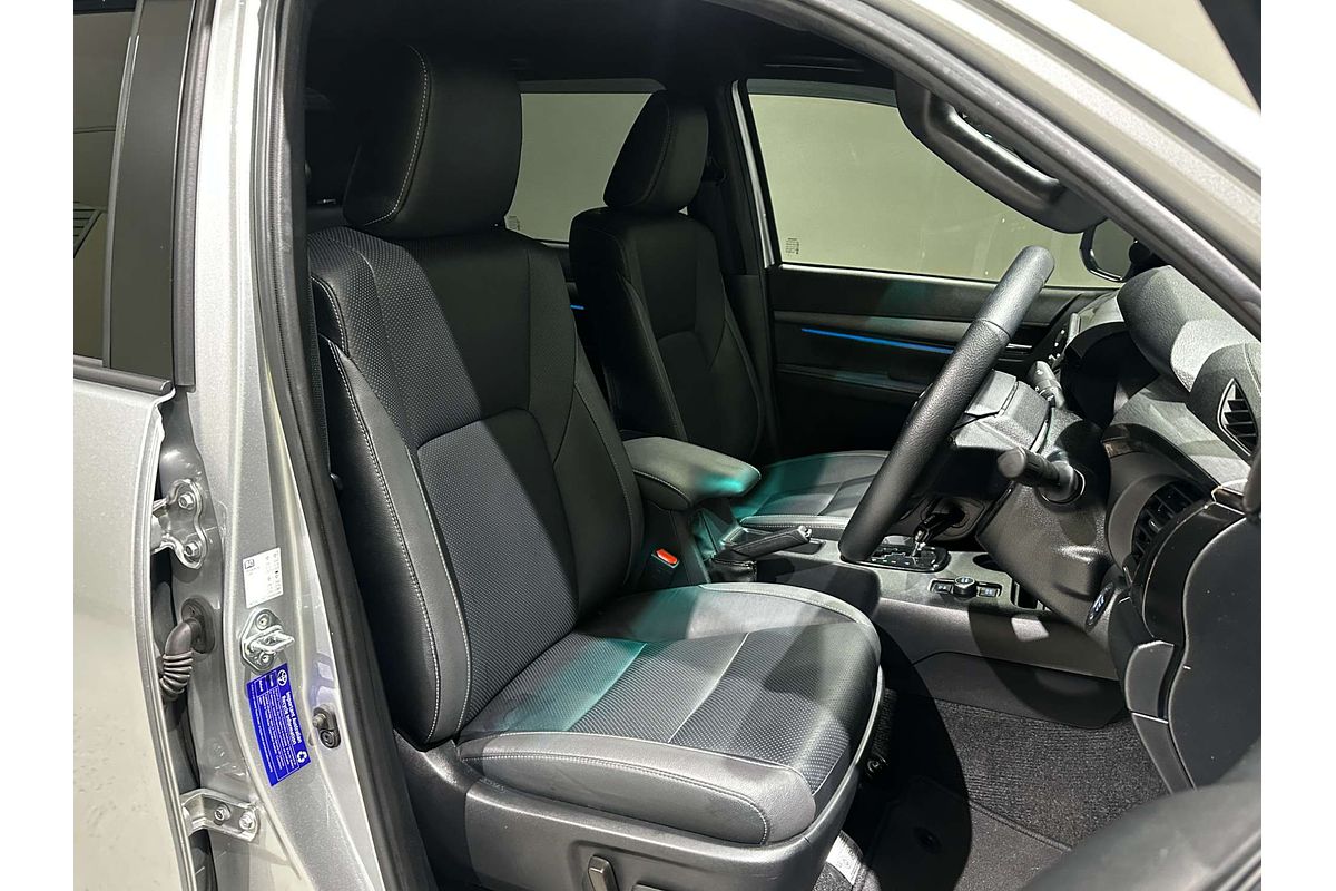 2024 Toyota Hilux Rogue 48V GUN126R 4X4