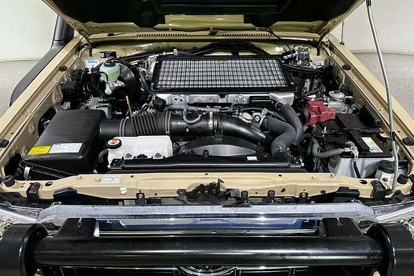 2023 Toyota Landcruiser GXL Troopcarrier VDJ78R