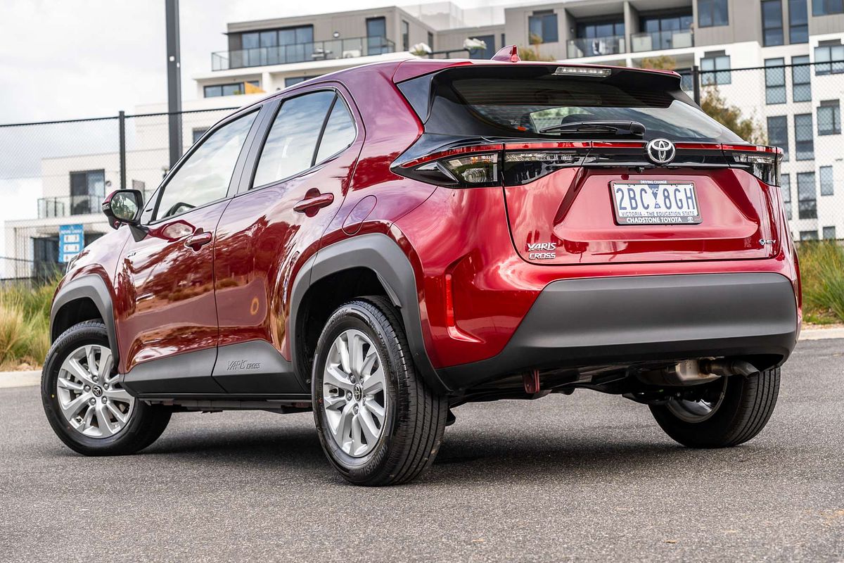 2024 Toyota Yaris Cross GX