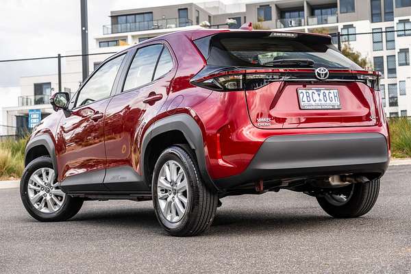 2024 Toyota Yaris Cross GX