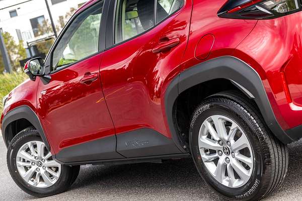 2024 Toyota Yaris Cross GX