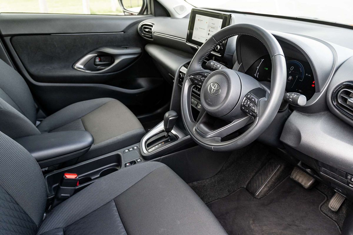 2024 Toyota Yaris Cross GX