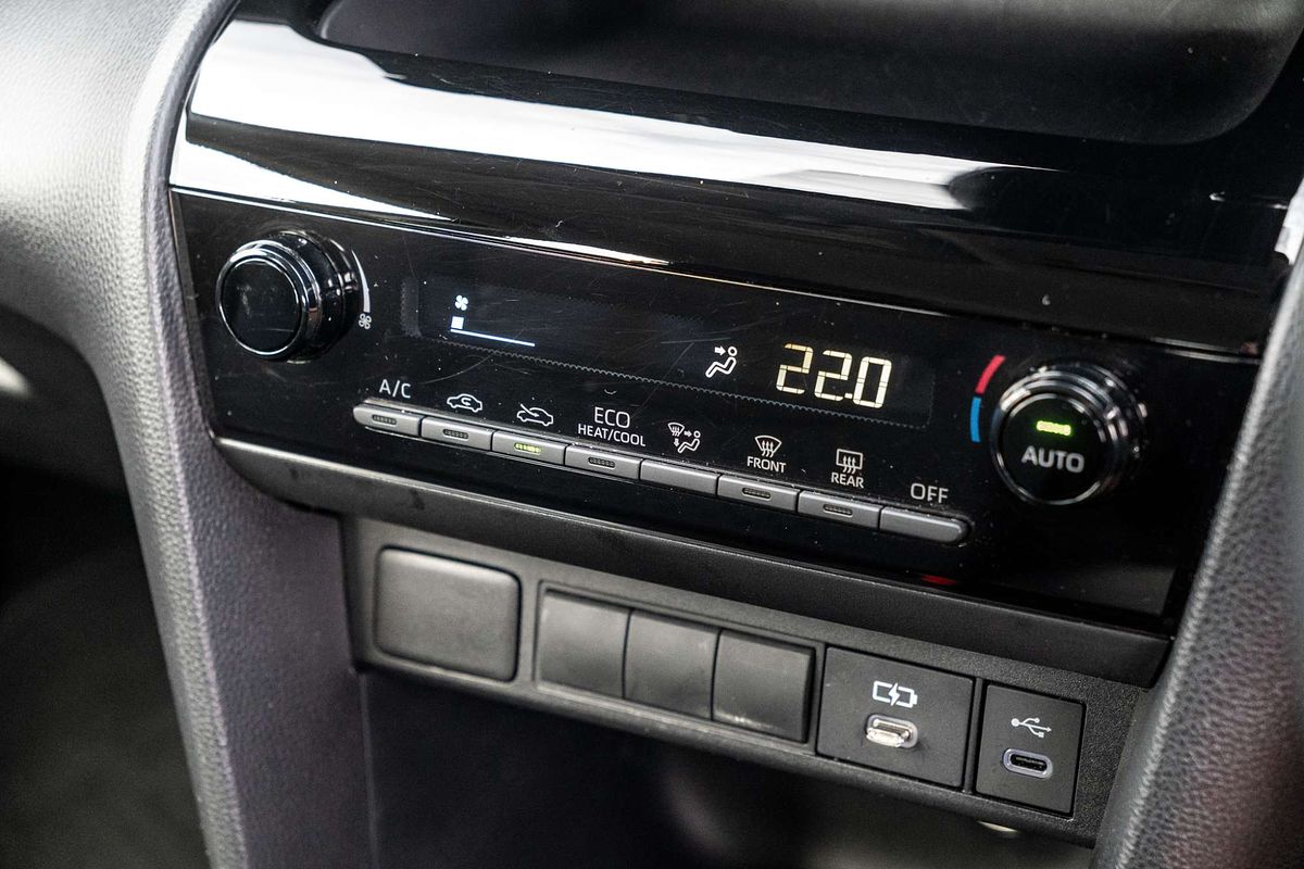 2024 Toyota Yaris Cross GX