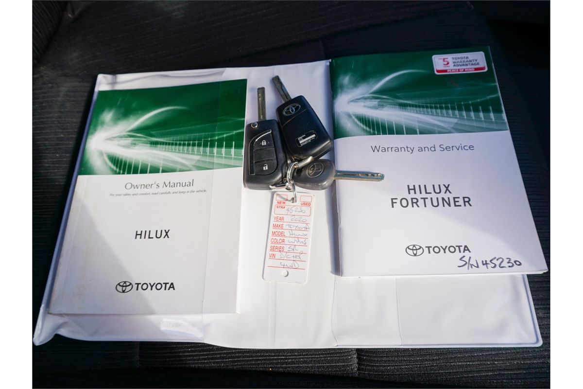 2020 Toyota Hilux SR GUN126R 4X4