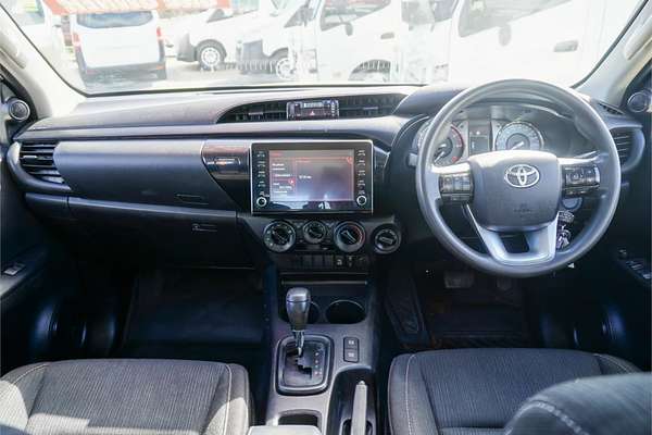 2020 Toyota Hilux SR GUN126R 4X4