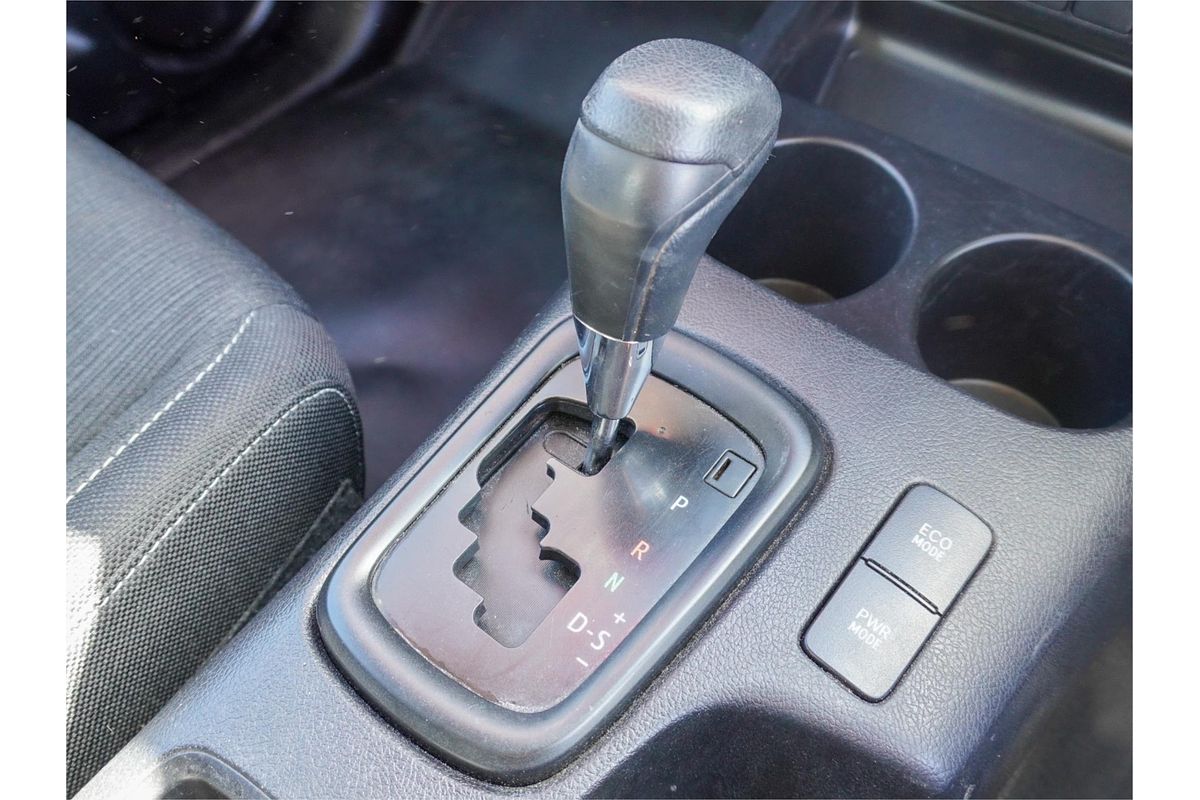 2020 Toyota Hilux SR GUN126R 4X4