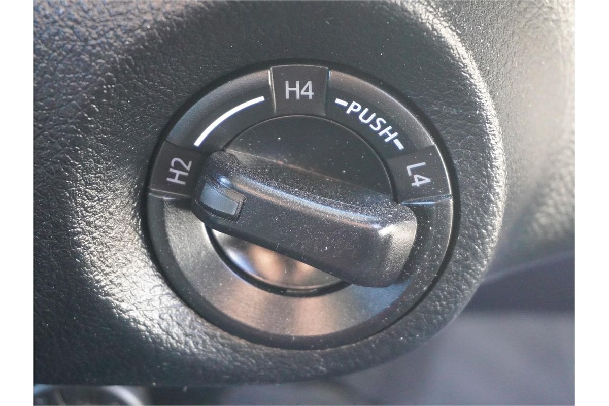 2020 Toyota Hilux SR GUN126R 4X4