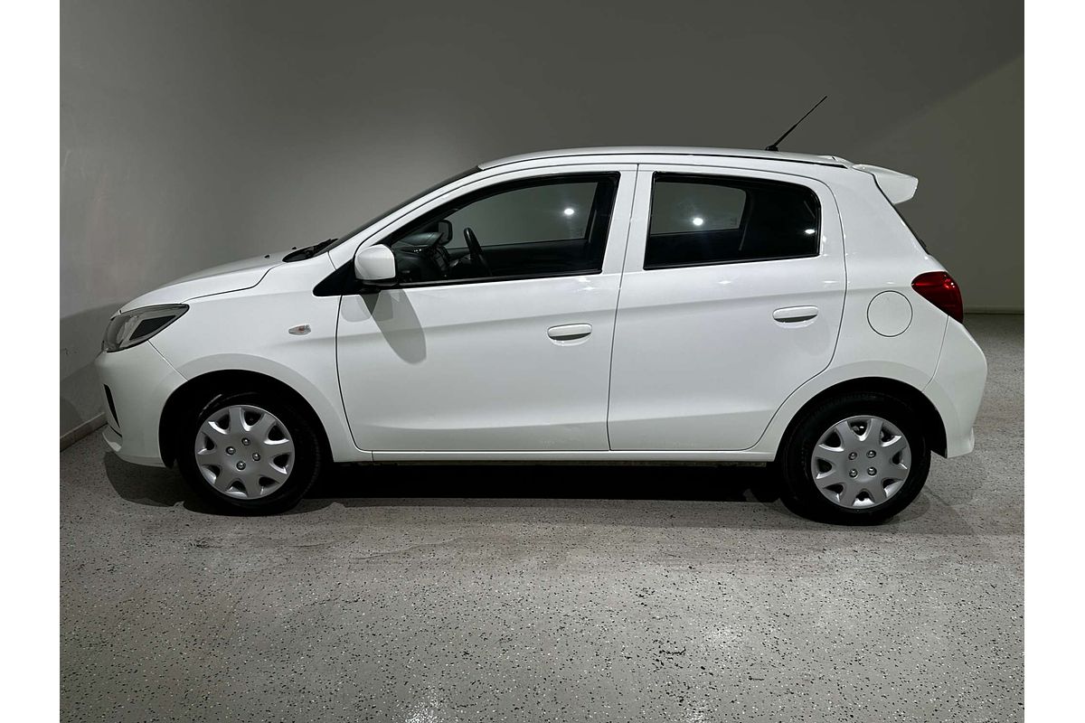 2021 Mitsubishi Mirage ES LB