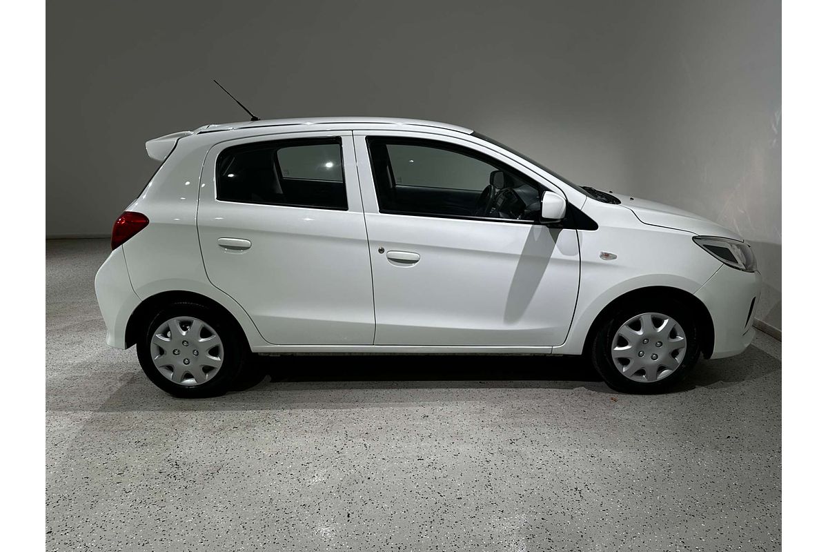 2021 Mitsubishi Mirage ES LB