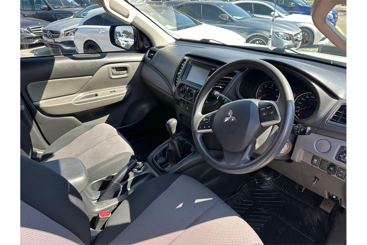 2016 Mitsubishi Triton GLX+ MQ 4X4