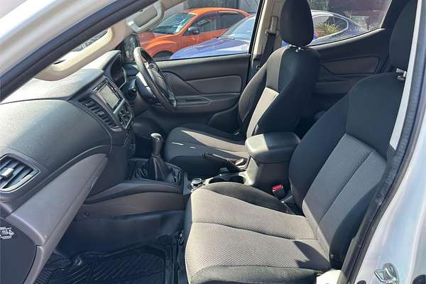 2016 Mitsubishi Triton GLX+ MQ 4X4