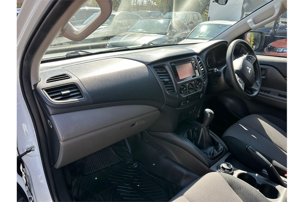 2016 Mitsubishi Triton GLX+ MQ 4X4
