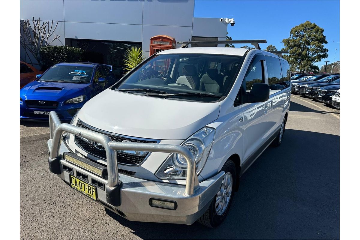 2014 Hyundai iMax TQ-W