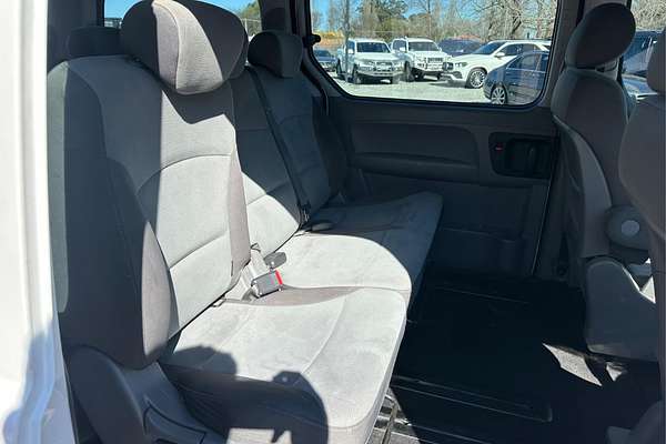 2014 Hyundai iMax TQ-W