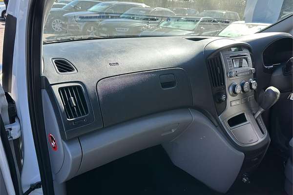2014 Hyundai iMax TQ-W