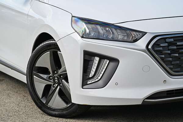 2022 Hyundai IONIQ Hybrid Premium AE.V4