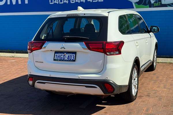2020 Mitsubishi Outlander ES ZL