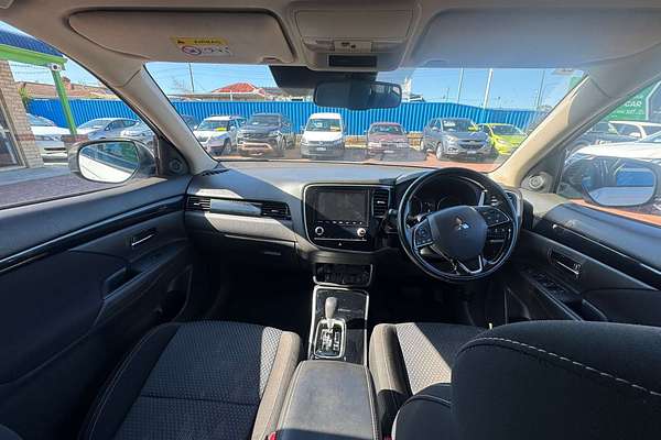 2020 Mitsubishi Outlander ES ZL