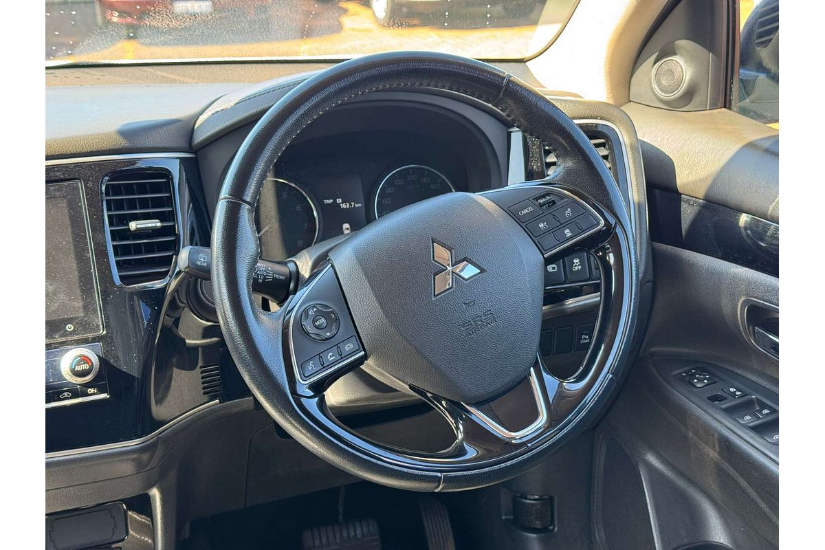 2020 Mitsubishi Outlander ES ZL