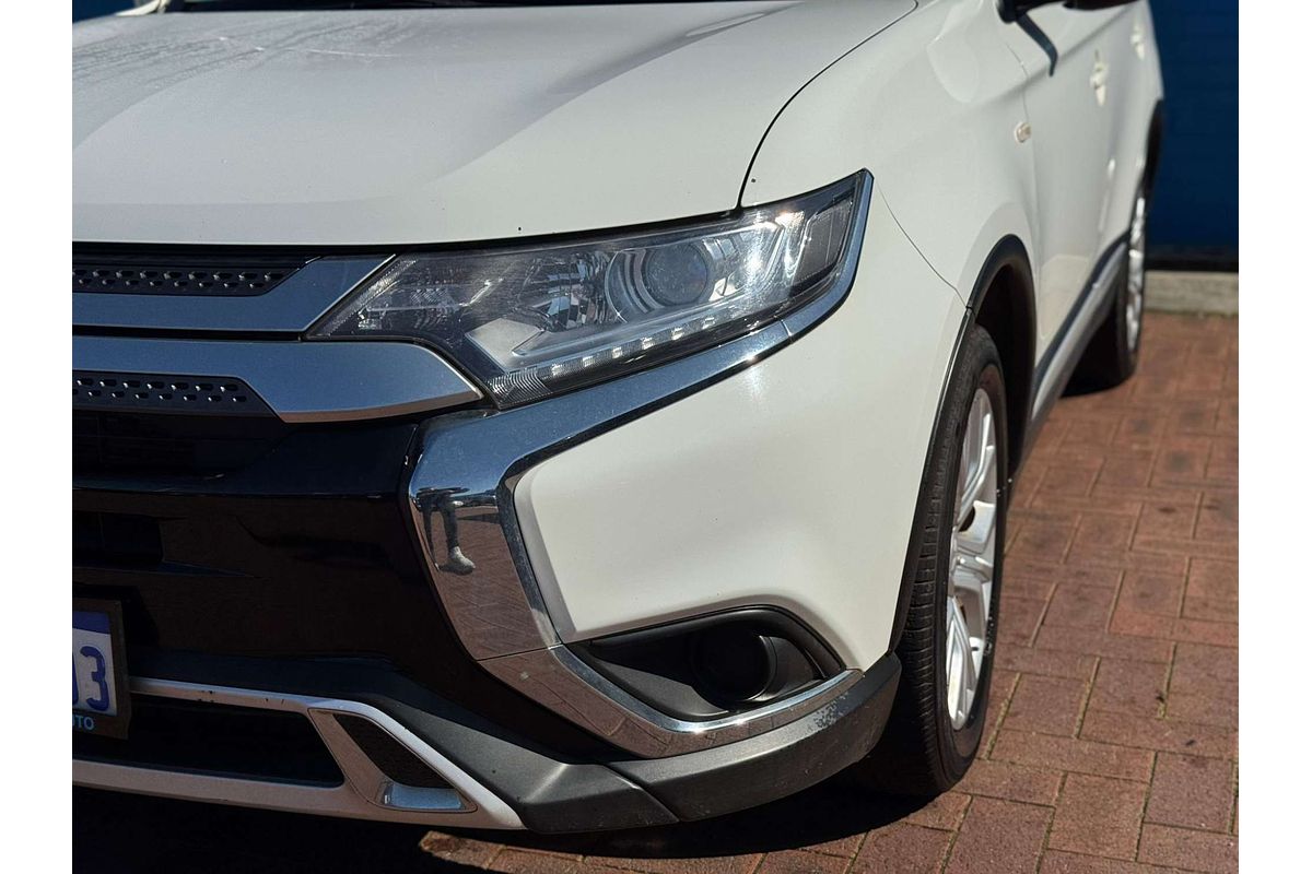 2020 Mitsubishi Outlander ES ZL