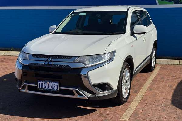 2021 Mitsubishi Outlander ES ZL
