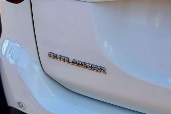 2021 Mitsubishi Outlander ES ZL