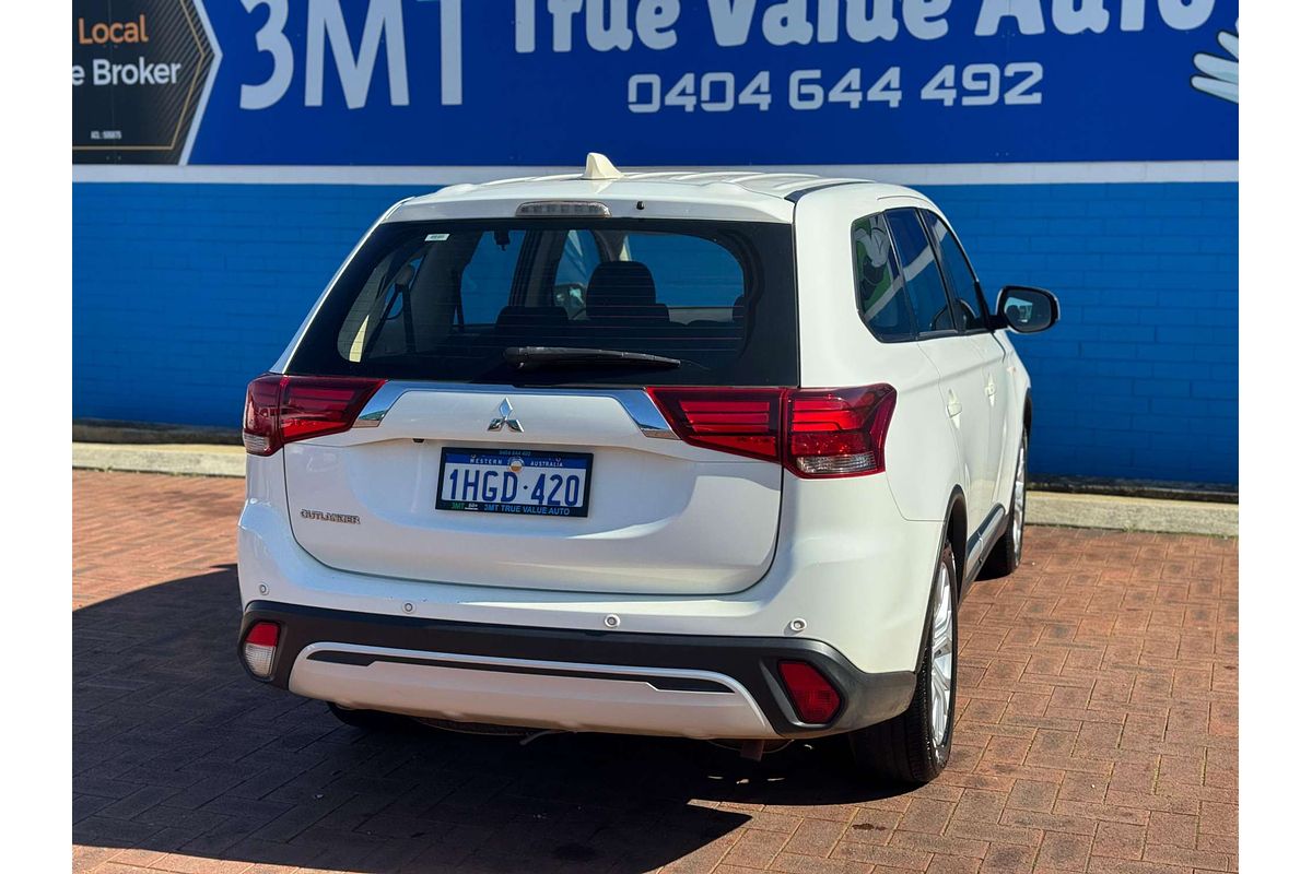 2021 Mitsubishi Outlander ES ZL