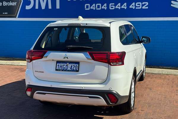2021 Mitsubishi Outlander ES ZL