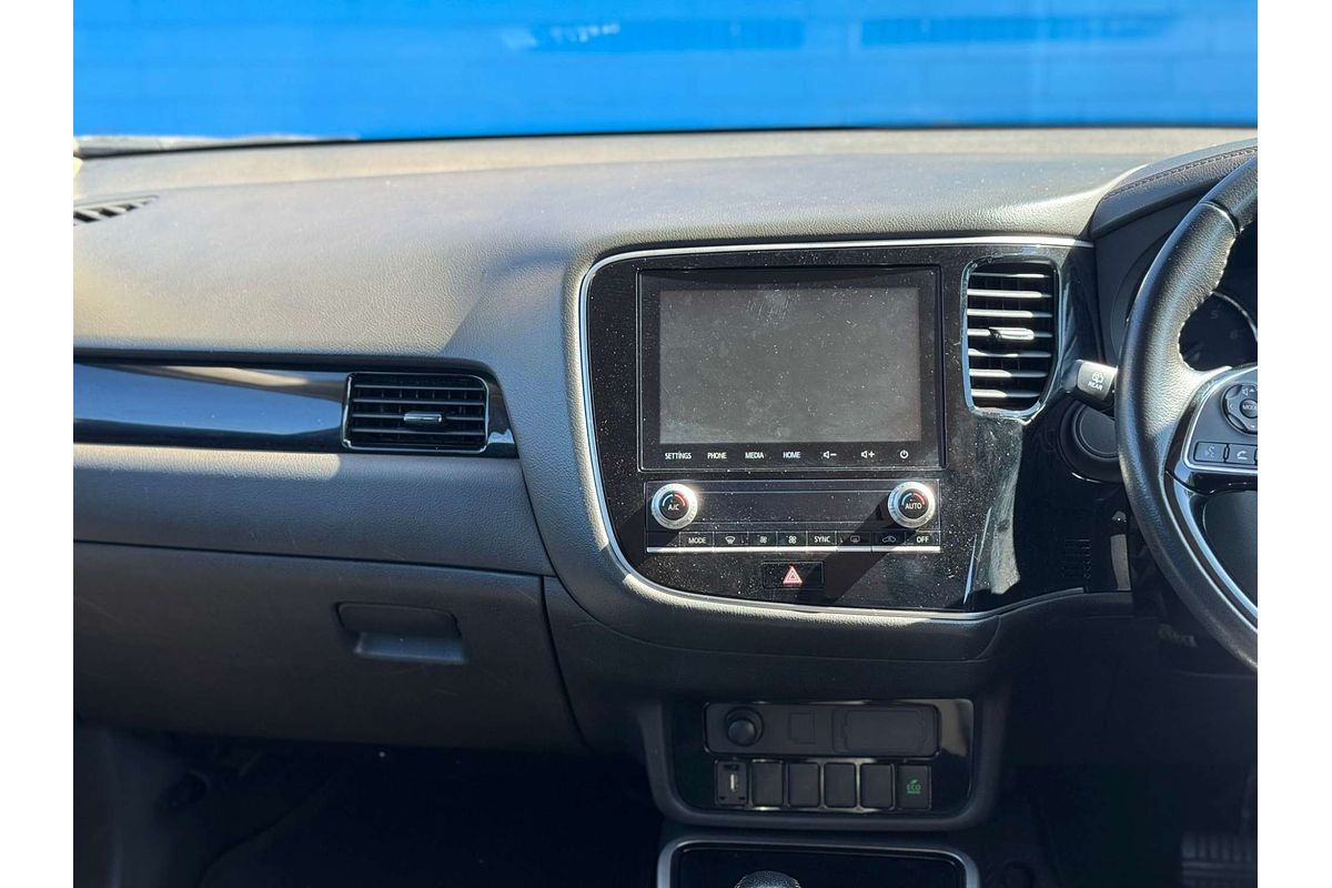 2020 Mitsubishi Outlander ES ZL