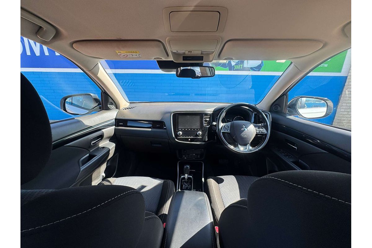 2020 Mitsubishi Outlander ES ZL