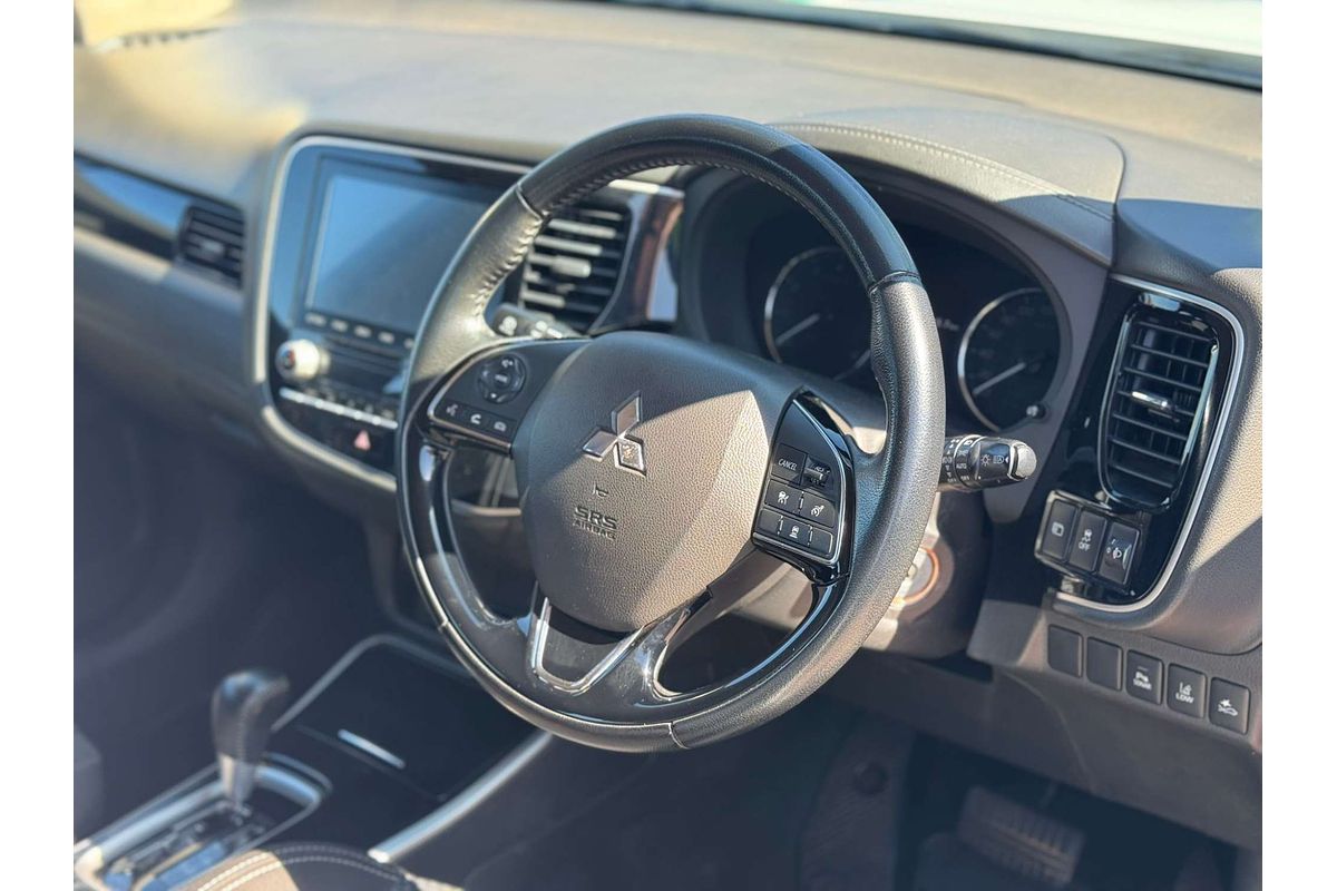 2020 Mitsubishi Outlander ES ZL